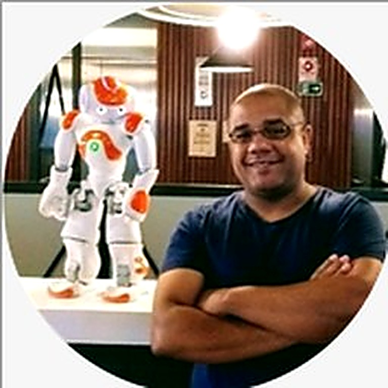 Professor da comunidade I2A2 Brasil 28